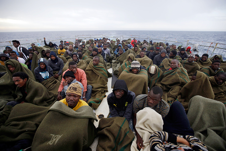فقط در سال 2015 بیش از 137 هزار نفر از طریق دریا به کشورهای اروپای پناهنده شده اند